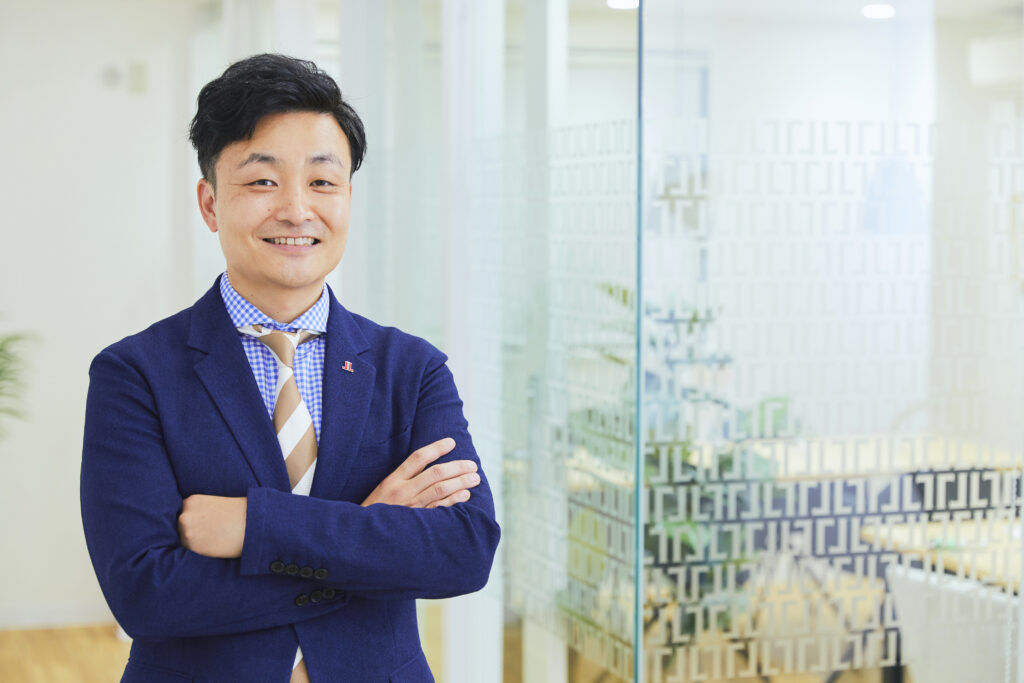代表 佐藤 秀樹